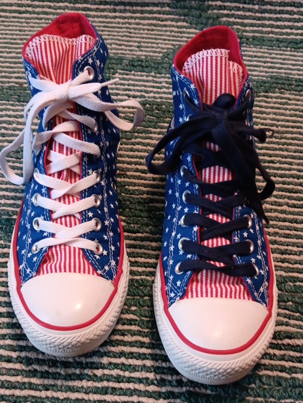 CONVERSE  CHUCK TAYLOR ALL-STAR SNEAKERS  UNISEX